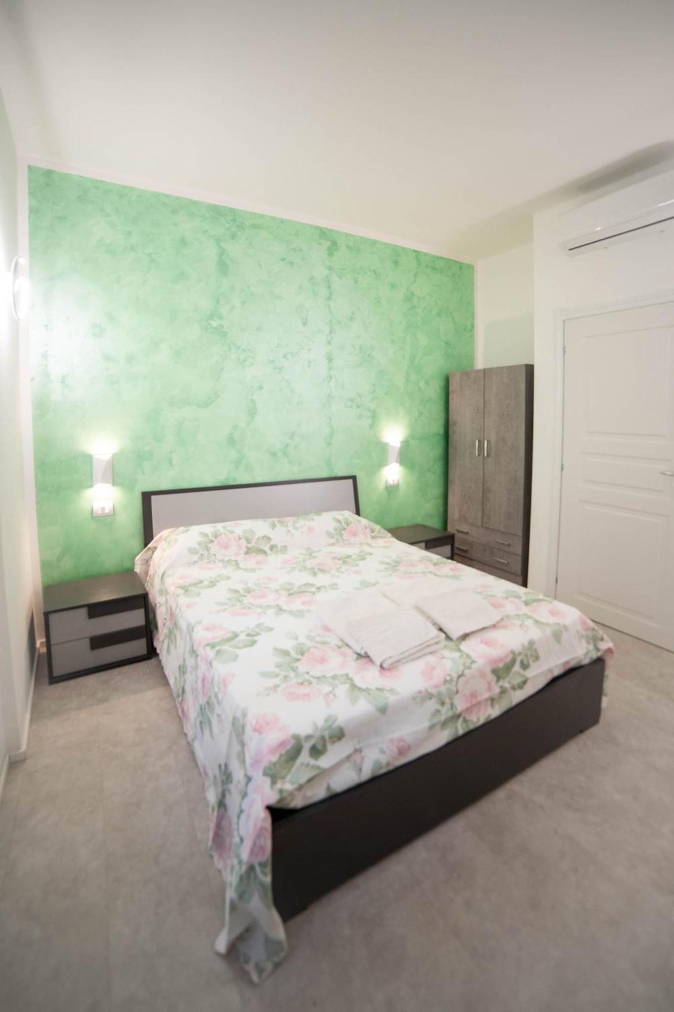 Residenza Ponte Catena เวโรนา ภายนอก รูปภาพ